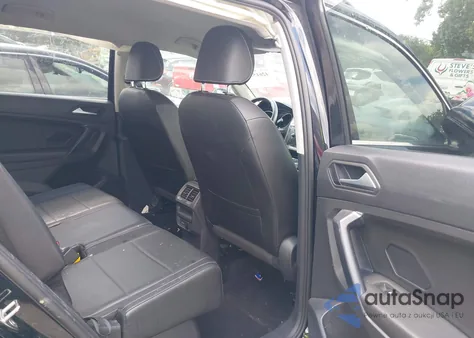 2021 Volkswagen Tiguan 2.0T Se/2.0T Se R-Line Black/2.0T Sel из США, поврежденный, VIN 3VV3B7AX8MM045106